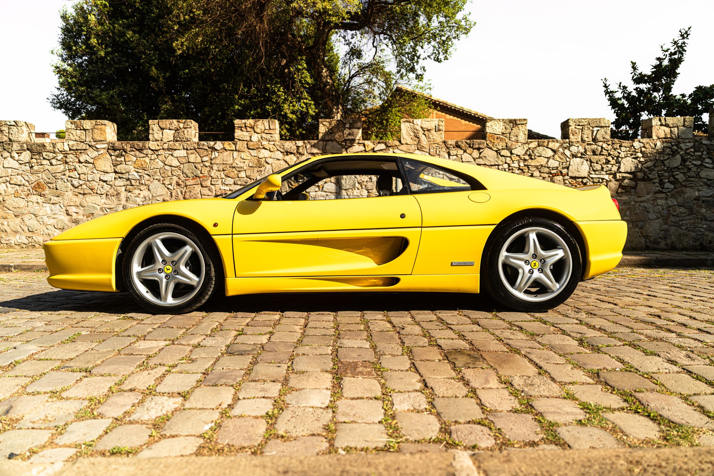 Ferrari F355 Berlinetta